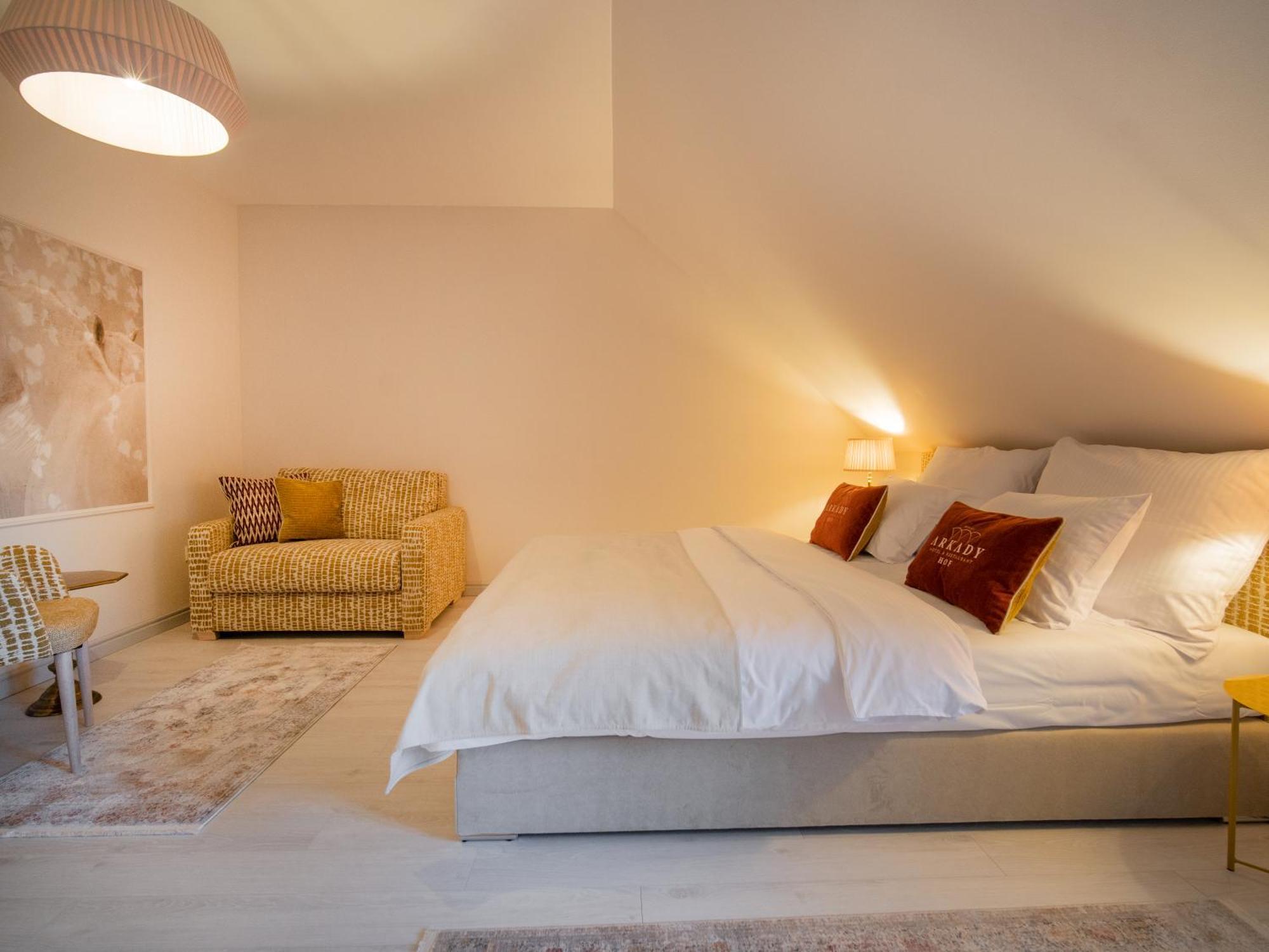 Arkady Hof Hotel Stupava Ngoại thất bức ảnh