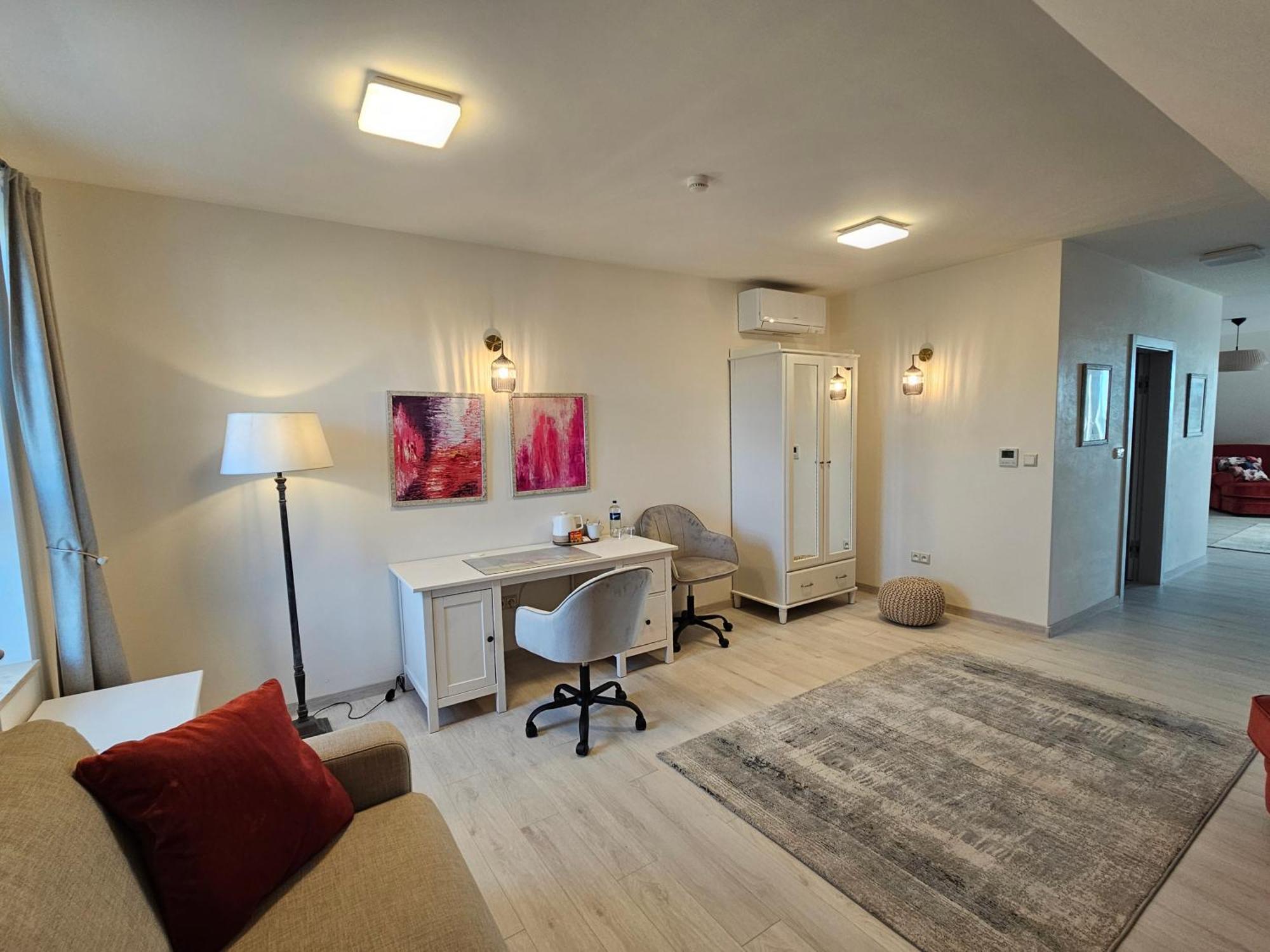 Arkady Hof Hotel Stupava Phòng bức ảnh