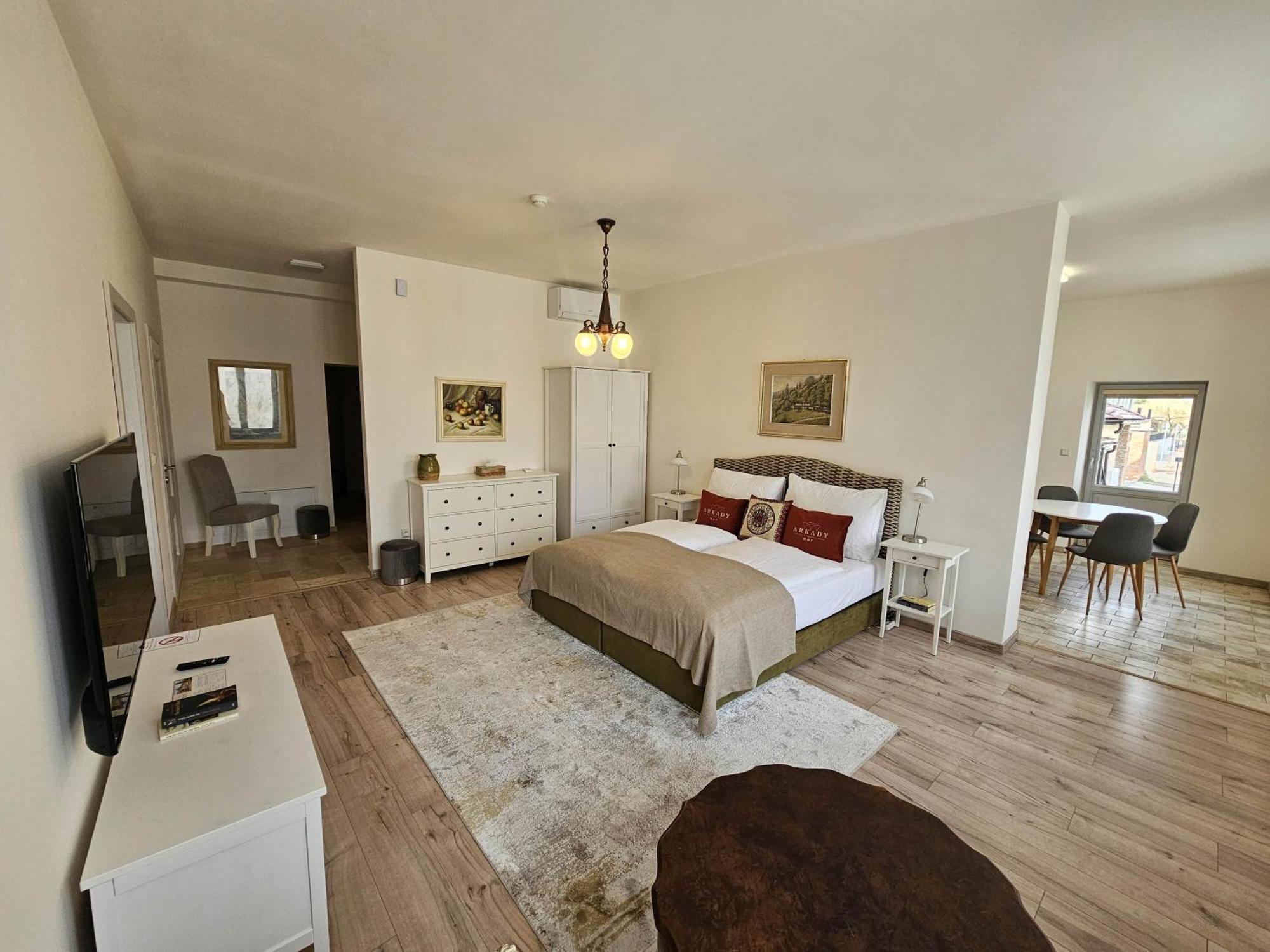 Arkady Hof Hotel Stupava Phòng bức ảnh